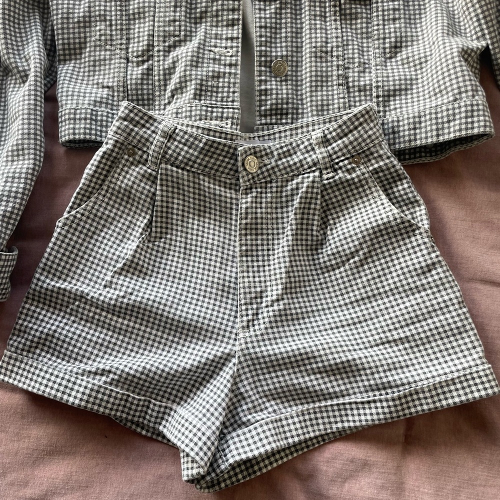 Zara Checkered Jacket and Shorts Set - Picture 2 of 9